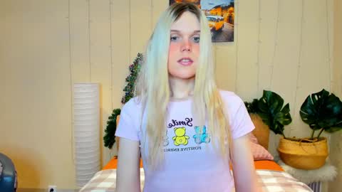 Aurora online show from December 29, 2024, 1:49 pm
