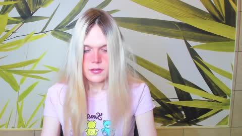 Aurora online show from January 11, 2025, 1:48 am