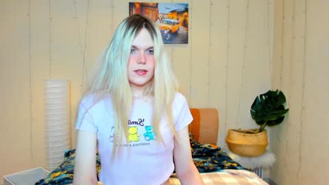 Aurora online show from January 26, 2025, 3:25 pm