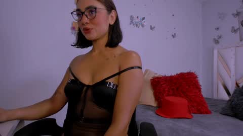 Aurora Ponce online show from January 11, 2025, 9:36 am