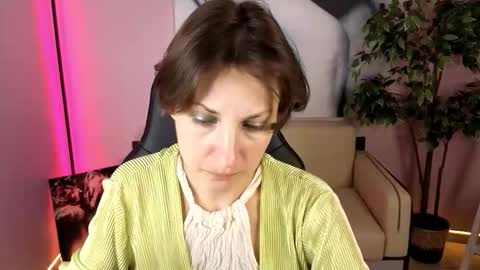 Snapshot of aurorascript chatting on March 3, 2026, 6:36 pm Aurora online show from March 3, 2026, 6:36 pm