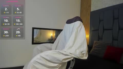 Snapshot of aurore_adams chatting on October 23, 2025, 12:04 pm aurore online show from October 23, 2025, 12:04 pm