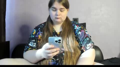 Snapshot of aushpana chatting on September 30, 2025, 7:35 am aushpana online show from September 30, 2025, 7:35 am