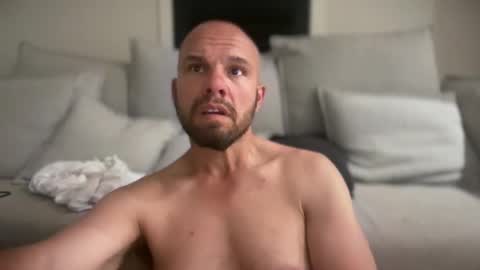 aussieboycal online show from February 27, 2026, 12:05 pm