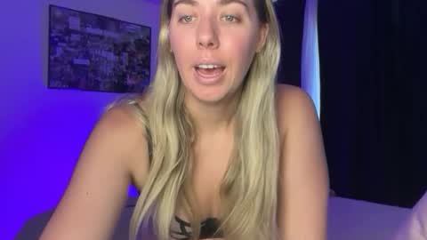 Snapshot of aussielulu chatting on February 17, 2026, 1:57 am aussielulu online show from February 17, 2026, 1:57 am