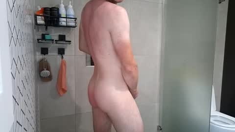 Snapshot of aussieweapon chatting on October 13, 2025, 10:32 pm Nick online show from October 13, 2025, 10:32 pm