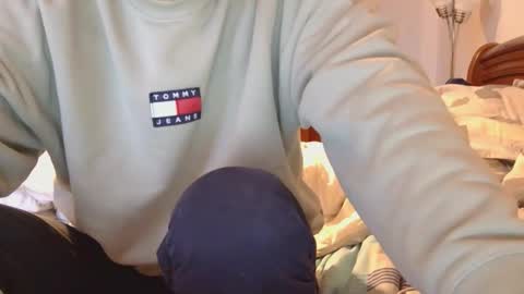 Snapshot of austin24100 chatting on October 22, 2025, 4:40 pm Austin online show from October 22, 2025, 4:40 pm