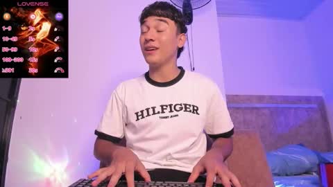 Snapshot of austin_cardieff_ chatting on September 14, 2025, 2:22 am Austin online show from September 14, 2025, 2:22 am