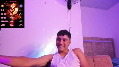 Snapshot of austin_cardieff_ chatting on September 26, 2025, 3:43 am Austin online show from September 26, 2025, 3:43 am