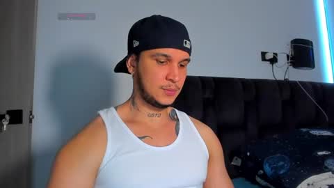 Snapshot of austin_curry chatting on June 23, 2026, 8:40 pm A online show from June 23, 2026, 8:40 pm