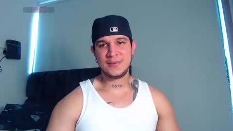 Snapshot of austin_curry chatting on July 15, 2026, 9:53 pm A online show from July 15, 2026, 9:53 pm