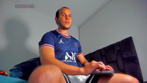 Snapshot of austin_curry chatting on July 23, 2026, 12:57 am A online show from July 23, 2026, 12:57 am