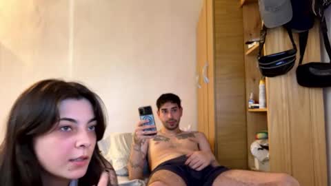 austinavril online show from November 29, 2025, 8:45 pm