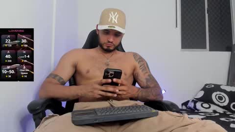 Snapshot of austintorres_ chatting on February 14, 2026, 2:08 am AustinTorres online show from February 14, 2026, 2:08 am