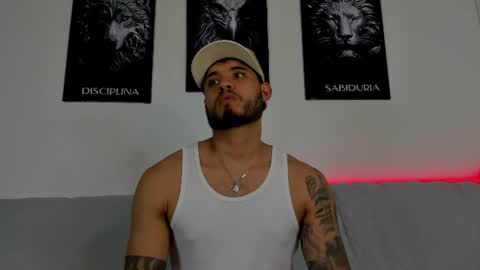 Snapshot of austintorres_ chatting on June 23, 2026, 12:52 am AustinTorres online show from June 23, 2026, 12:52 am