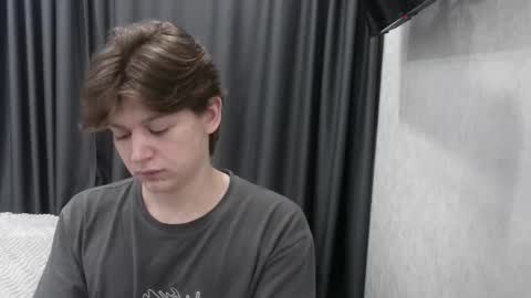 Snapshot of ausxuw chatting on October 13, 2025, 9:37 pm ausxuw online show from October 13, 2025, 9:37 pm