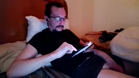 Snapshot of author980 chatting on January 8, 2026, 12:29 pm author980 online show from January 8, 2026, 12:29 pm