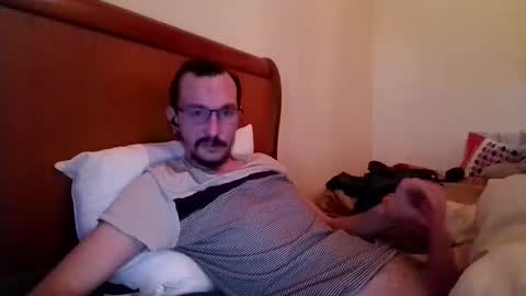 Snapshot of author980 chatting on January 17, 2026, 10:31 am author980 online show from January 17, 2026, 10:31 am