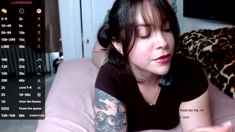 Snapshot of autumnb712 chatting on September 19, 2025, 5:46 pm autumnb712 online show from September 19, 2025, 5:46 pm