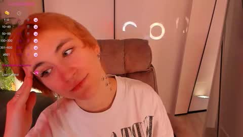 Snapshot of autumnwhisper_ chatting on February 12, 2026, 8:59 pm Alice online show from February 12, 2026, 8:59 pm