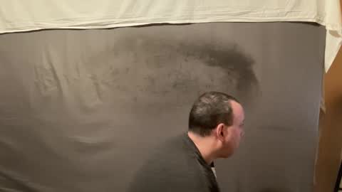 Auz online show from November 23, 2025, 8:58 am