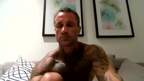 Snapshot of auzzep1 chatting on January 17, 2025, 3:00 pm auzzep1 online show from January 17, 2025, 3:00 pm