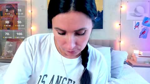 Ava online show from March 2, 2025, 9:10 am