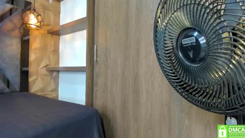 ava_bonny online show from September 21, 2025, 4:03 am