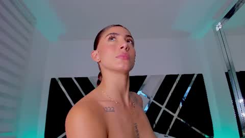 Ava Fontana online show from June 9, 2026, 11:49 pm