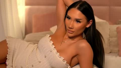 Ava online show from April 24, 2026, 2:36 am