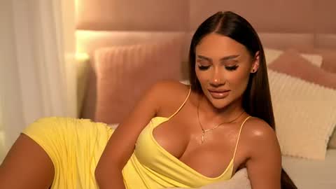 Snapshot of ava_heath chatting on June 20, 2026, 12:36 am Ava online show from June 20, 2026, 12:36 am
