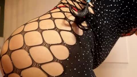 ava_lewis_ online show from October 8, 2025, 4:43 am