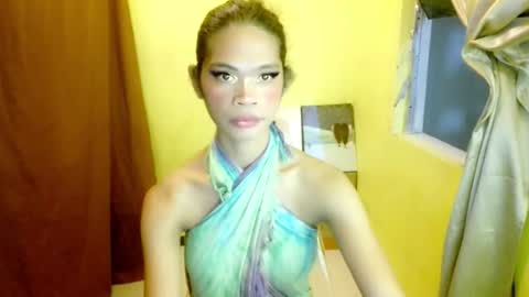 avacadaxcx online show from October 30, 2025, 1:01 pm