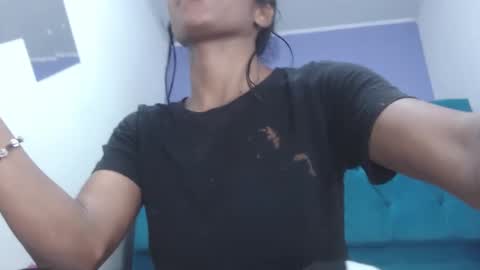 avalericherrycm101 online show from October 13, 2025, 4:12 am