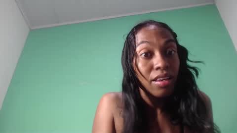 avalericherrycm101 online show from November 23, 2025, 2:44 am