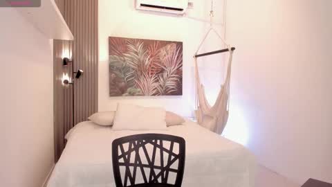 Avalon online show from January 9, 2026, 7:37 pm