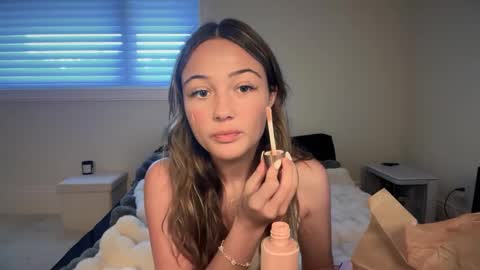 Snapshot of avaowenss chatting on October 7, 2025, 7:33 pm avaowenss online show from October 7, 2025, 7:33 pm