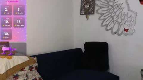 Ava online show from April 19, 2026, 1:16 am