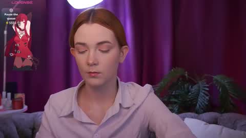  Ava  online show from March 18, 2026, 3:04 pm