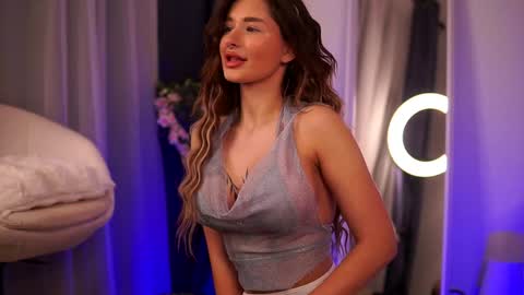 Carina online show from January 20, 2025, 4:43 am