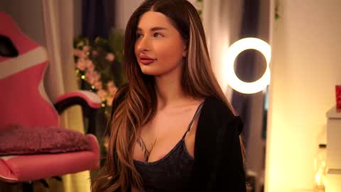 Carina online show from January 31, 2025, 10:42 pm