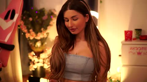 Carina online show from February 1, 2025, 4:46 am