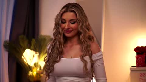 Carina online show from March 1, 2025, 5:20 am