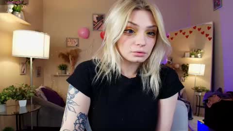 avasun online show from February 18, 2026, 10:39 pm