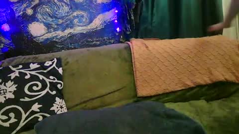 raven blue online show from June 15, 2026, 10:56 pm