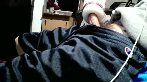 averagecharles757569 online show from October 6, 2025, 12:08 am
