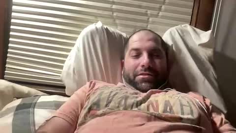 averagejoe345977 online show from February 4, 2026, 6:19 am