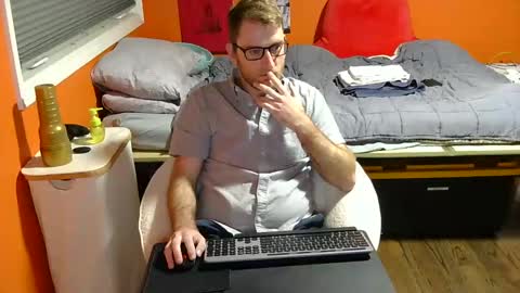 averagepenisalex online show from February 24, 2025, 3:33 am