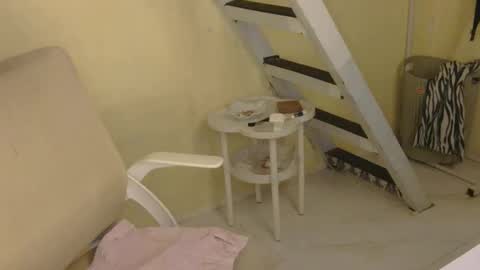 Rhian online show from February 11, 2026, 3:33 am