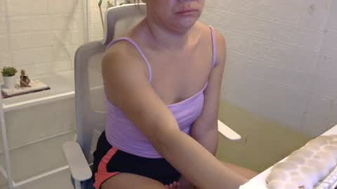 Rhian online show from June 15, 2026, 4:47 am